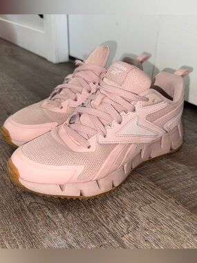 Reebok Women's Pink Mesh Athletic Sneakers